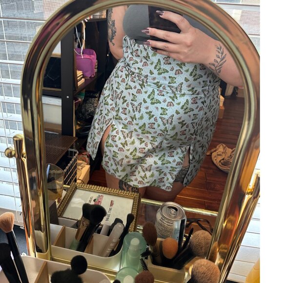 Fashion Brand Company Dresses & Skirts - Fashion Brand Company - Butterfly Ink Stain mini Skirt - Size XL